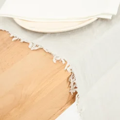 Casa Viva Camino de mesa de algodón gris Flecos 30x150cm Clearance