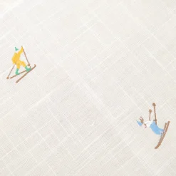 Casa Viva Mantel blanca bordado Esquiadores 150x250cm