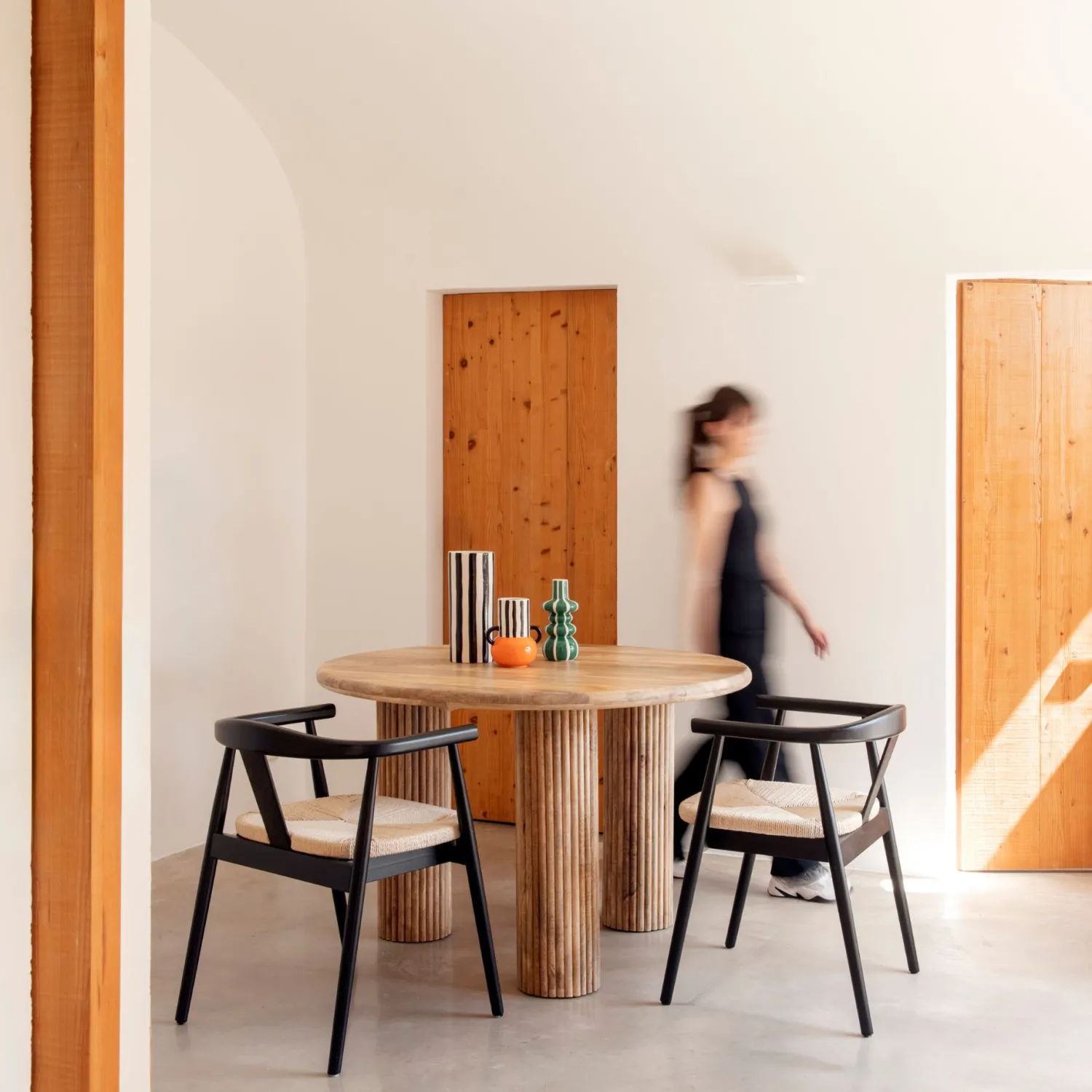 Casa Viva Mesa de comedor de madera de mango Singapur Ø120x76cm Clau&Chloe New