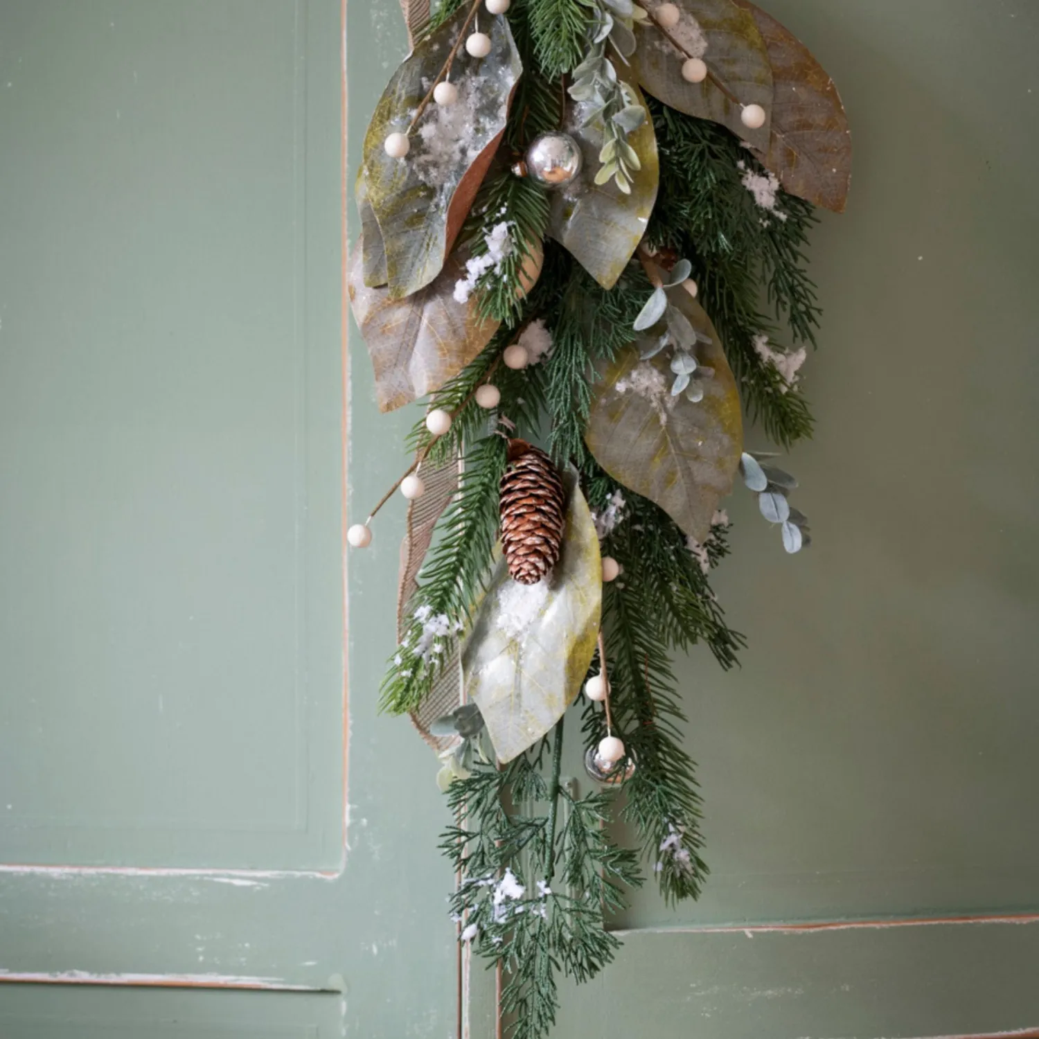 Casa Viva Rama de pino con bolas plateadas 72cm Online