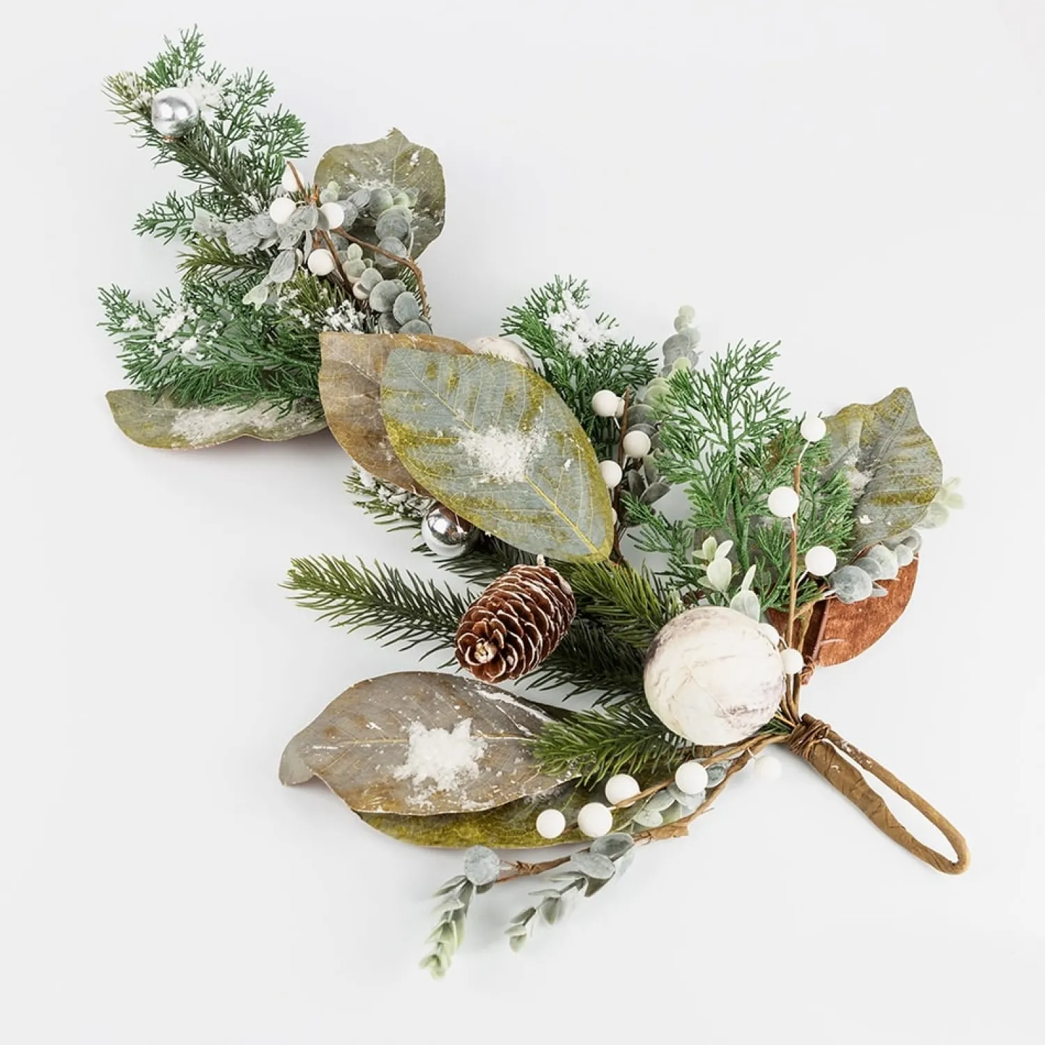 Casa Viva Rama de pino con bolas plateadas 72cm Online