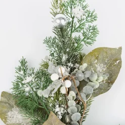 Casa Viva Rama de pino con bolas plateadas 72cm Online