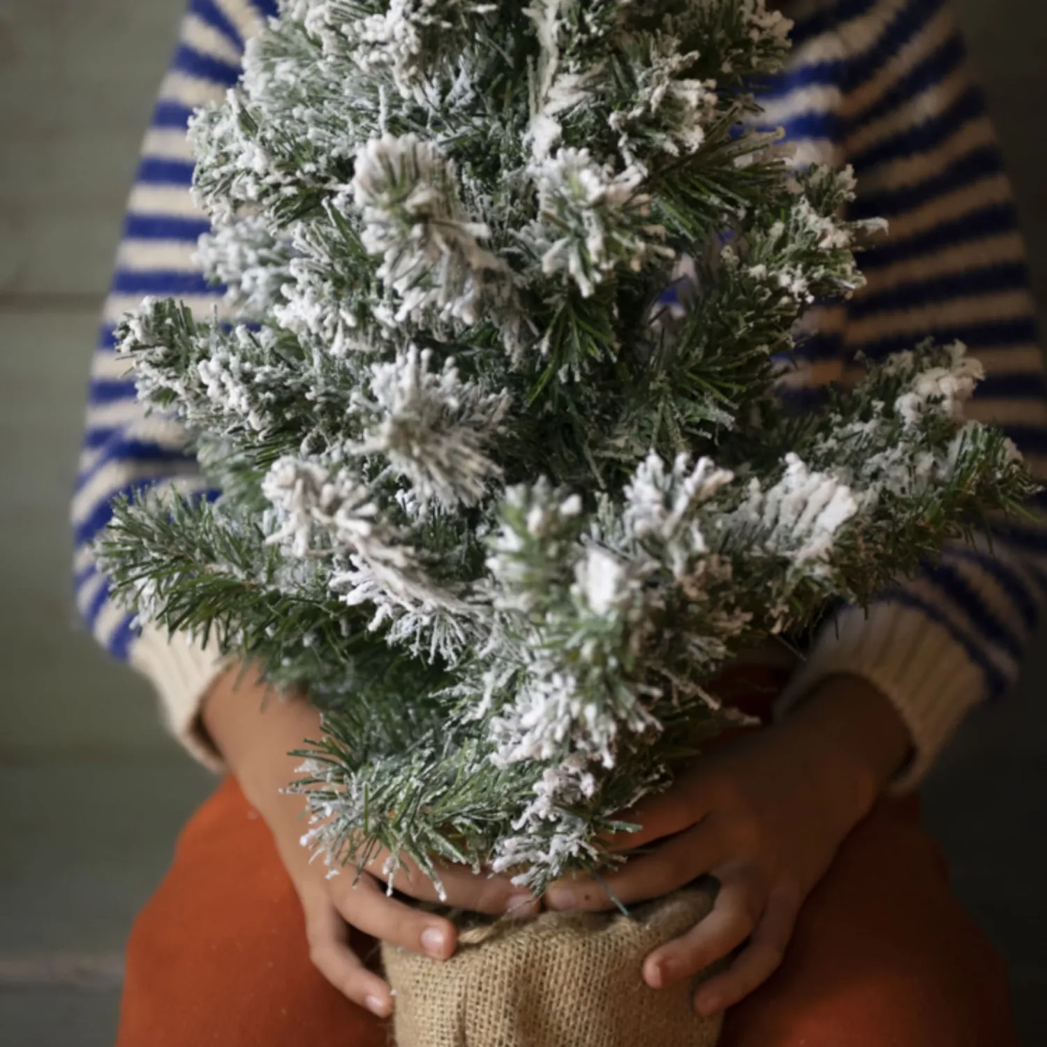 Casa Viva Árbol decorativo de Navidad nevado 60cm Best